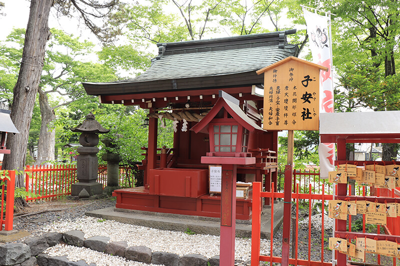 生島足島神社　子安社