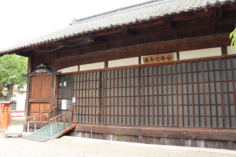 生島足島神社　歌舞伎舞台